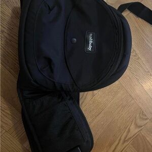 Tush baby hip carrier BLK